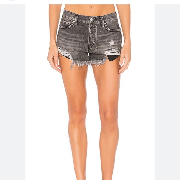 Free‎ People/We the Free Loving Goid Vivrations denim shorts in black. Worn 4x - Picture 3 of 10